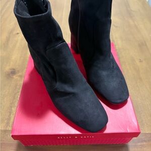 Kelly & Katie Black Suede Mid-Calf Heeled Boots